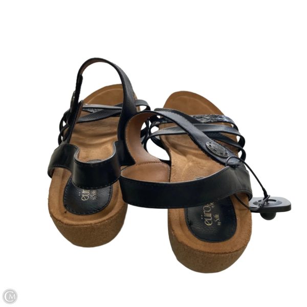 Sandals Flats By Sofft In Black, Size: 11 For Discount - Image 3